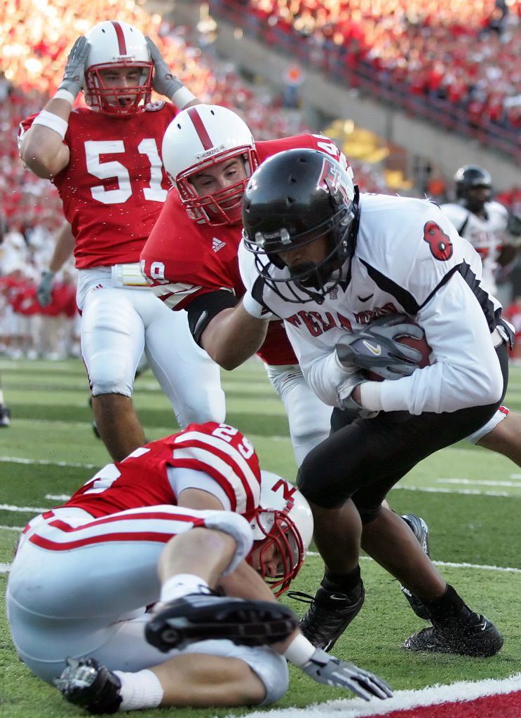 2005: No. 15 Texas Tech 35, Nebraska 31
